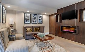 Best Western Carmel's Town House 3*